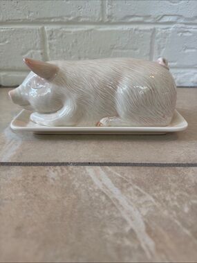 Otagiri Sleeping Pink Pig Covered 7 3/8" Butter Dish Japan Hand-Painted